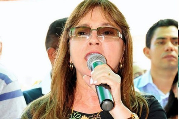 Ex-prefeita de Matões é denunciada por contratação irregular de bandas e artistas