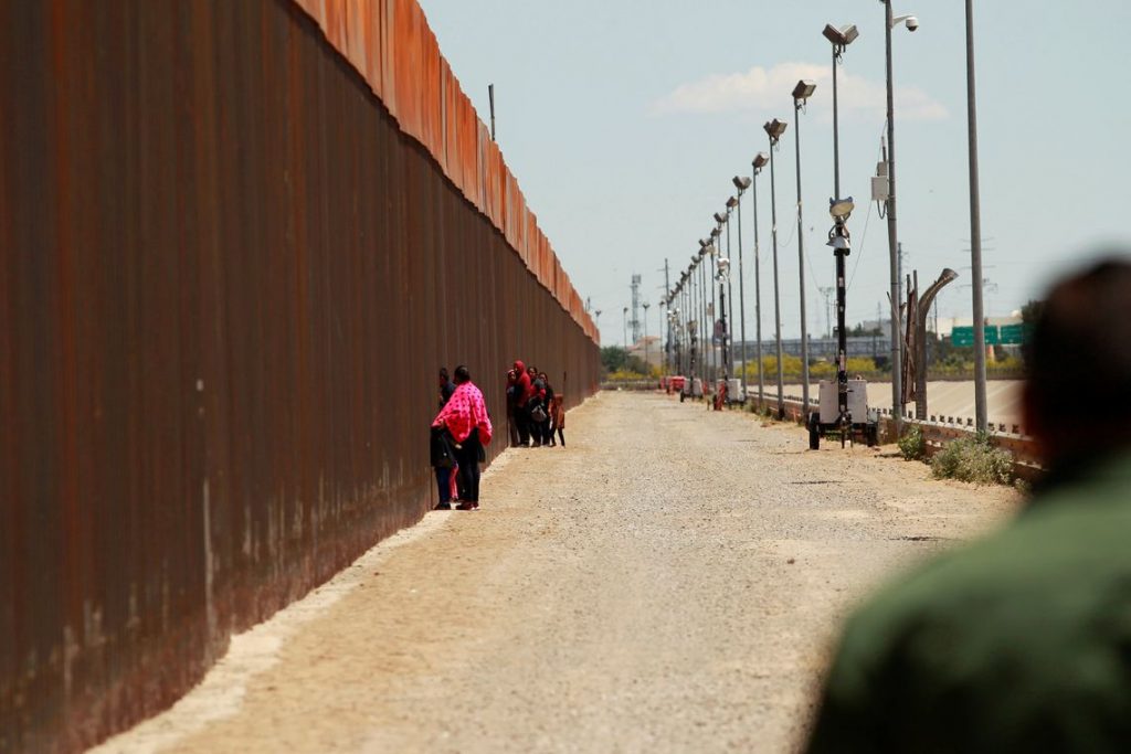 Estados Unidos endurecem regras para a concessão de asilo