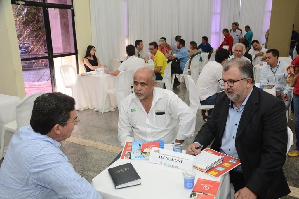 PDF aproxima compradores de fornecedores para estimular negócios