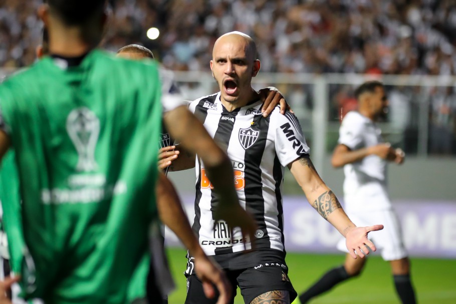 Atlético Mineiro vence novamente o Botafogo e está nas quartas de final da Sul-Americana