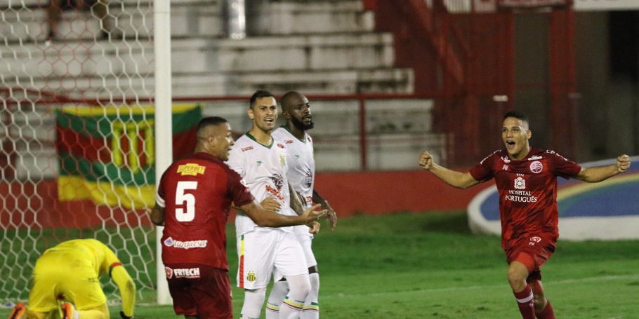Náutico derrota Sampaio de virada e ainda briga por liderança no Grupo A da Série C do Brasileiro