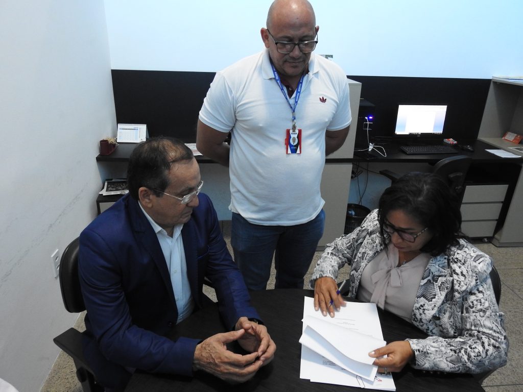 Paula da Pindoba refilia Paço do Lumiar na Federação dos Municípios