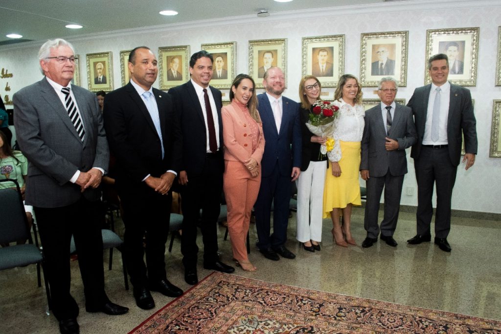 Assembleia lança Frente Parlamentar em Defesa da Vida e da Família