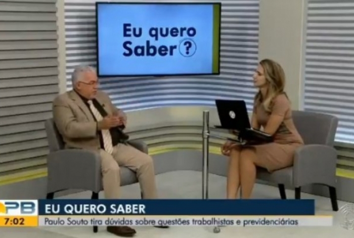 Colunista se demite ao vivo e afiliado da Globo e chora na despedida