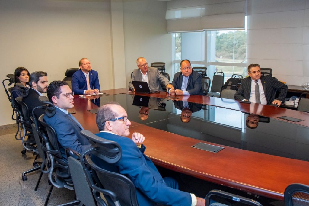 VLI Logística apresenta aos deputados contribuições para desenvolvimento do Maranhão
