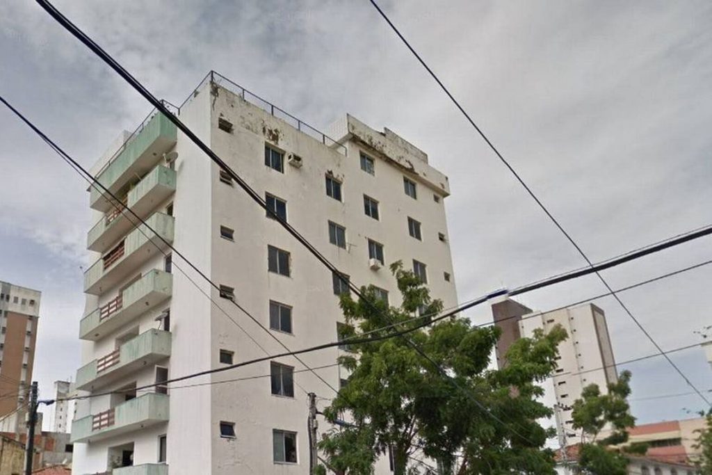 Prédio que desabou em Fortaleza estava em obras, segundo informação do Crea do Ceará