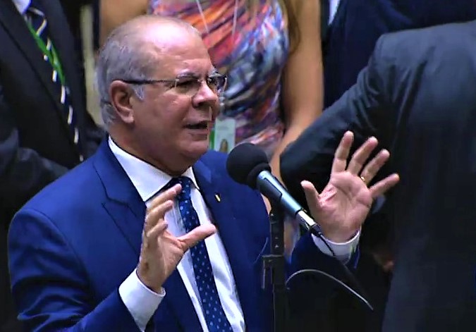 Reforma da Previdência cria vexame a Flávio Dino, diz Hildo Rocha
