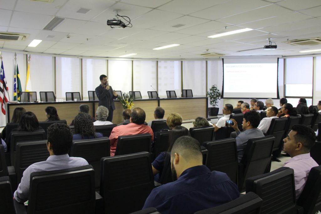 Empresários participam de workshop sobre obtenção de crédito