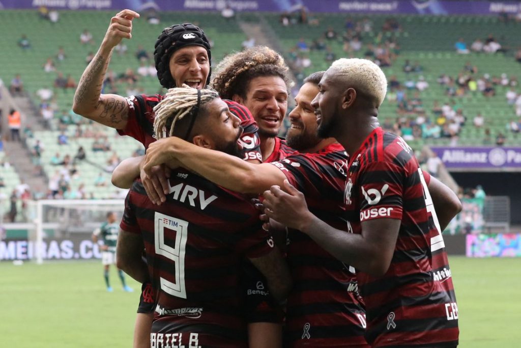 Os direitos de transmissão e a mudança de legislação beneficiariam apenas o Flamengo?