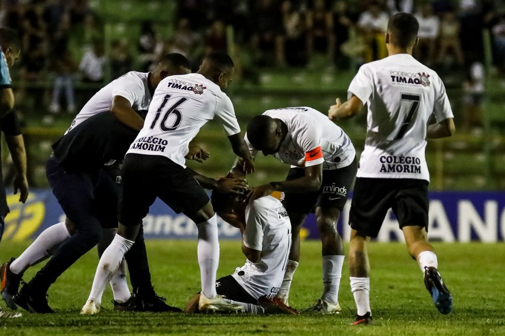 Internacional e Corinthians avançam para as semifinais da Copa São Paulo de Futebol Júnior