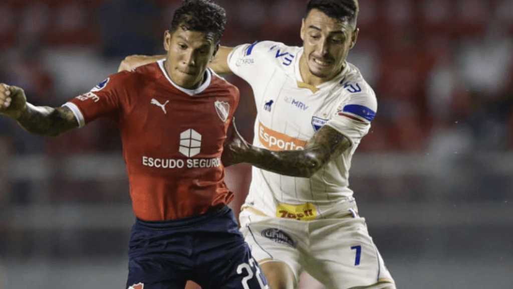 Fortaleza estreia na Sul-Americana com derrota para o Independiente em Buenos Aires