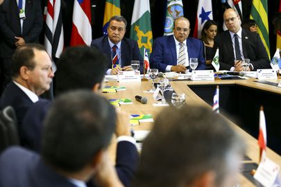 Vice-governador Carlos Brandão representa Maranhão no forum dos governadores em Brasília