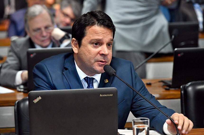Reguffe pede que verbas indenizatórias de senadores sejam aplicadas no combate à covid-19