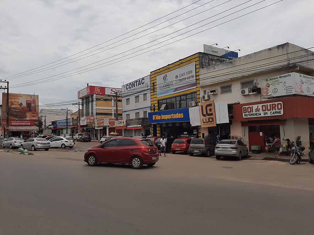 Comerciantes furam bloqueio de Flávio Dino e abrem suas lojas em vários bairros de São Luís