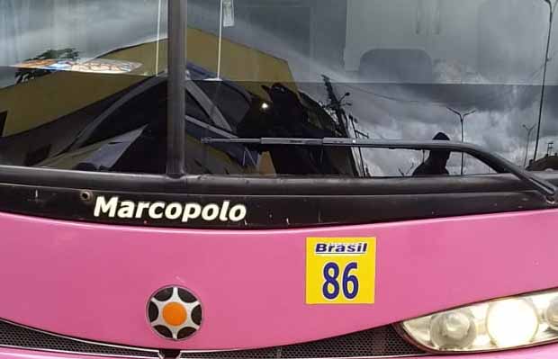 Ônibus é apreendido fazendo transporte clandestino de passageiros do Maranhão para São Paulo