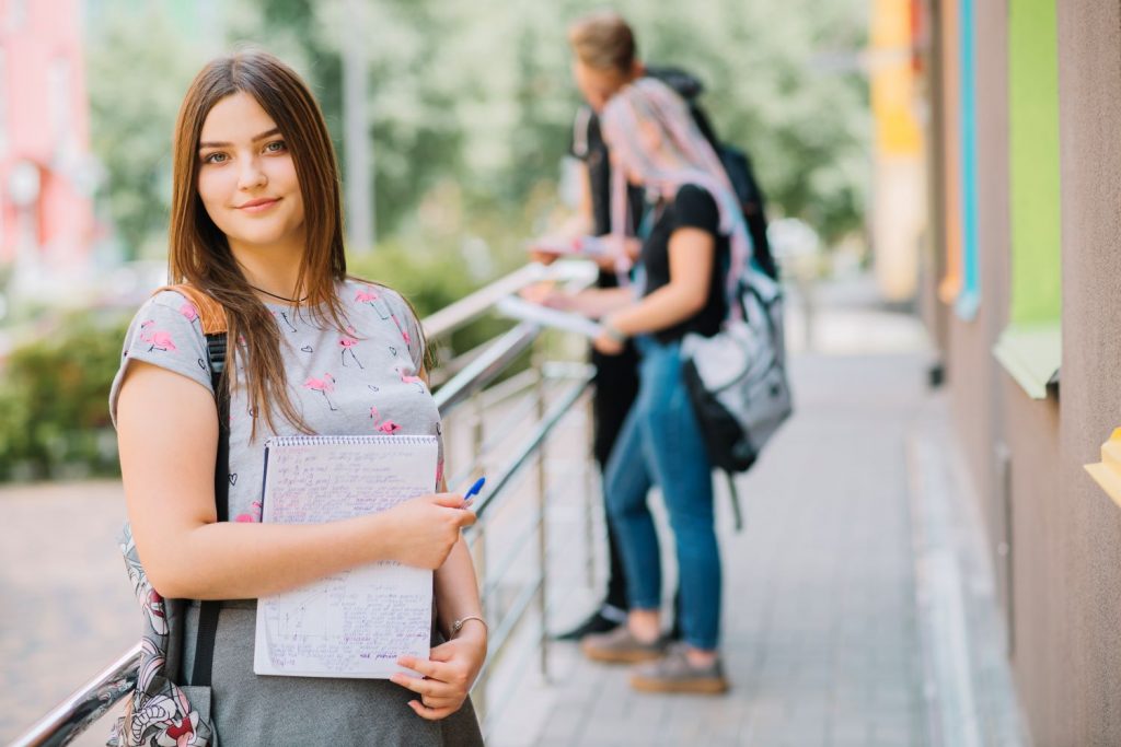 Universidade Federal oferece cursinho pré-vestibular gratuito e on-line