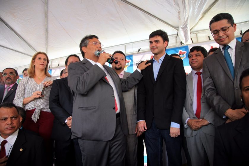Ao pregar neutralidade, governador Flávio Dino joga Rubens Júnior para as cobras