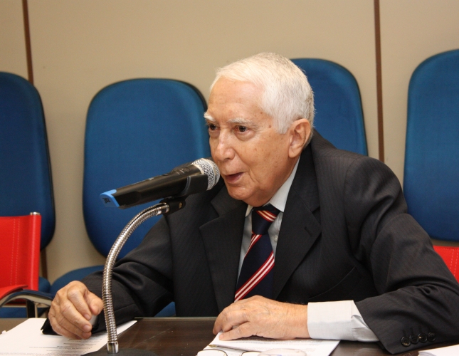 OAB lamenta morte, aos 89 anos, do advogado Kleber Moreira ocorrida nesta segunda-feira em São Paulo