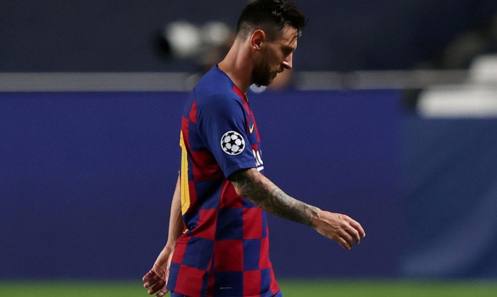 Messi decide permanecer no Barcelona para evitar uma batalha jurídica com o clube catalão