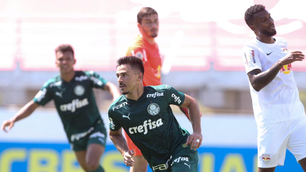 Palmeiras consegue virada e vence o Red Bull Bragantino por 2 a 1 na manhã deste domingo
