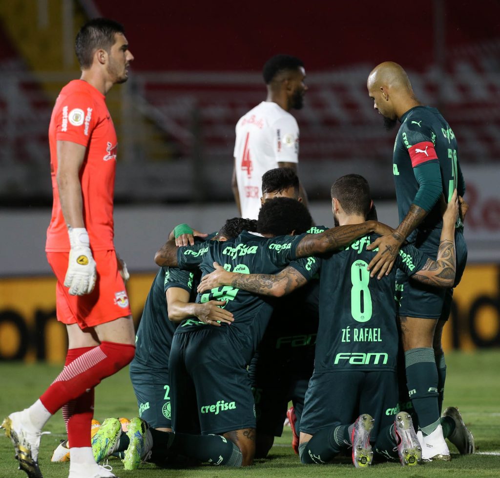 Palmeiras derrota o Bragantino e encaminha vaga às quartas de final da Copa do Brasil