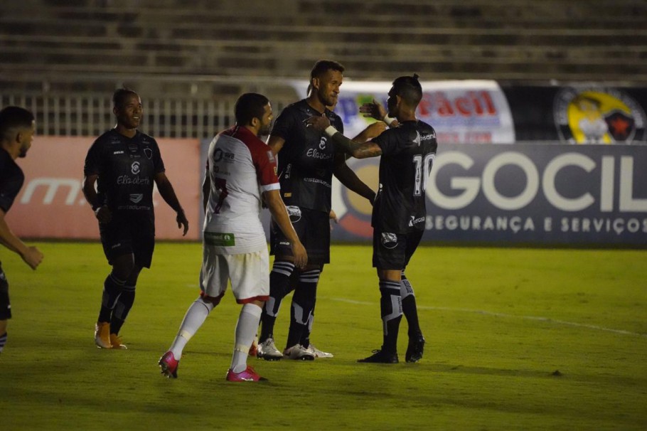 Goleado pela segunda vez consecutiva na Série C, Imperatriz é rebaixado para quarta divisão do Brasileirão