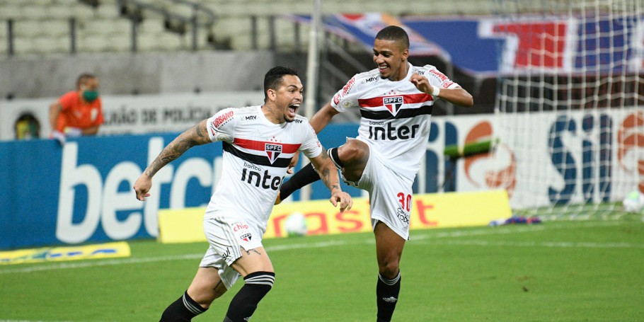 São Paulo vence Fortaleza de virada no Castelão e Grêmio atropela Ceará na sua Arena