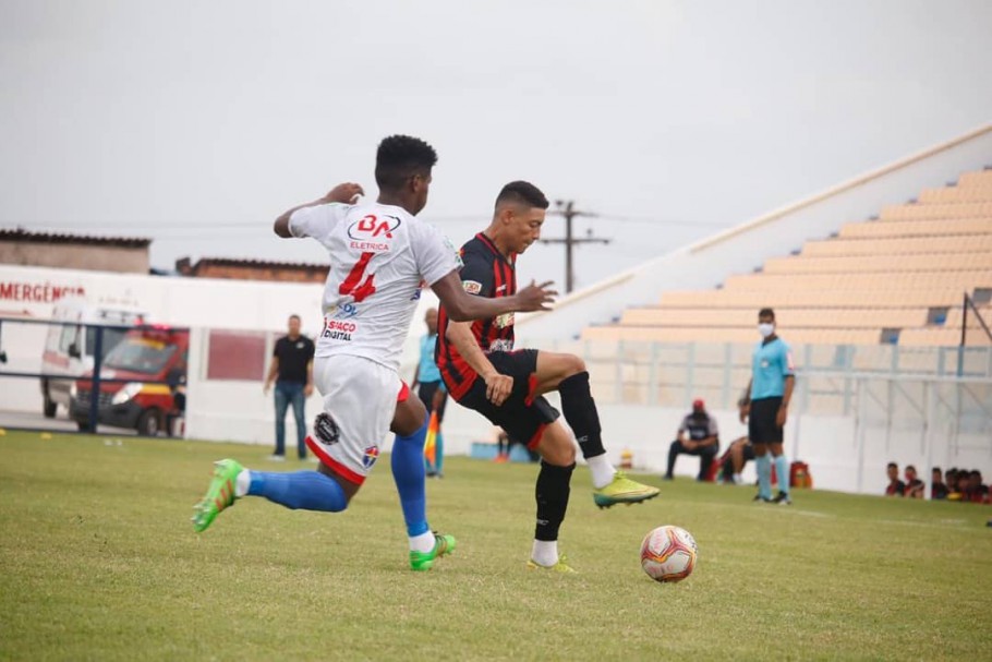 Moto cede empate ao Fast Club do Amazonas no último minuto da partida e complica partida de volta