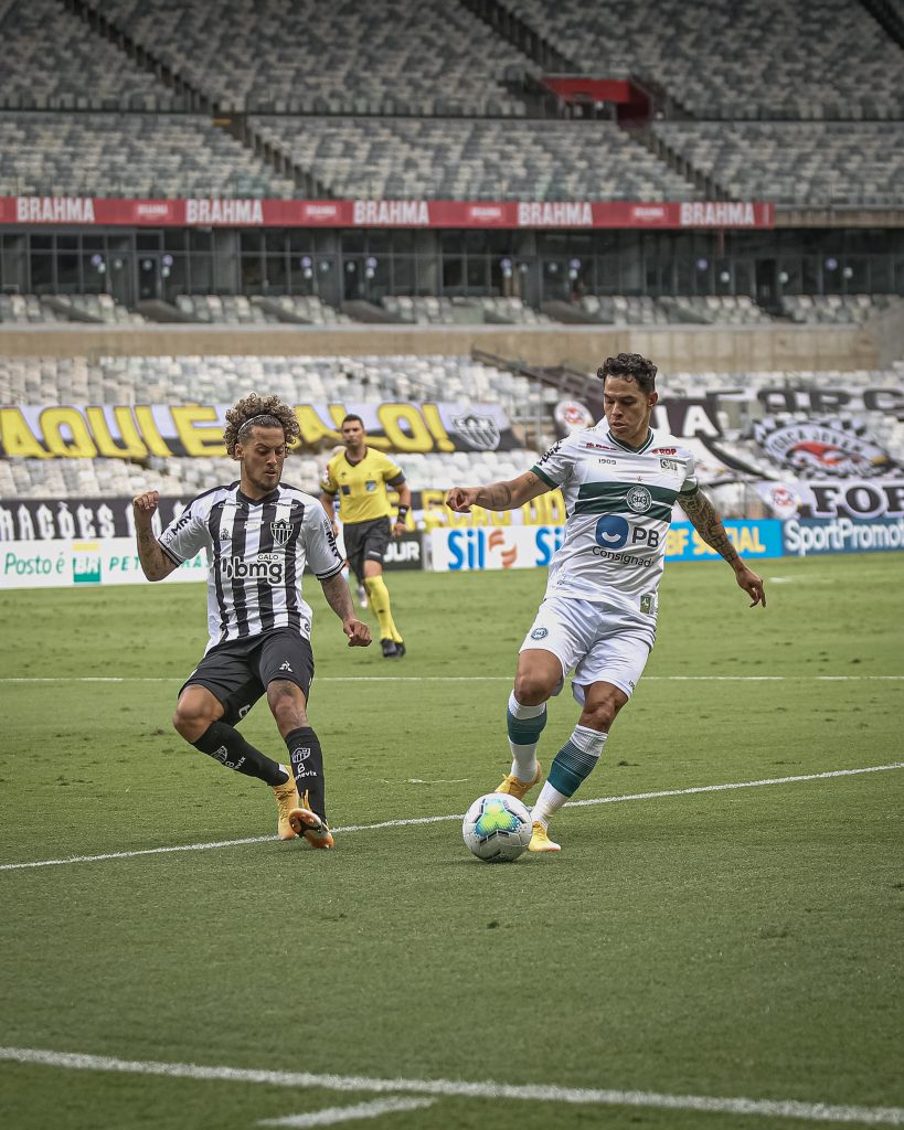 Atlético Mineiro vence o Coritiba e reassume a vice-liderança do Campeonato Brasileiro