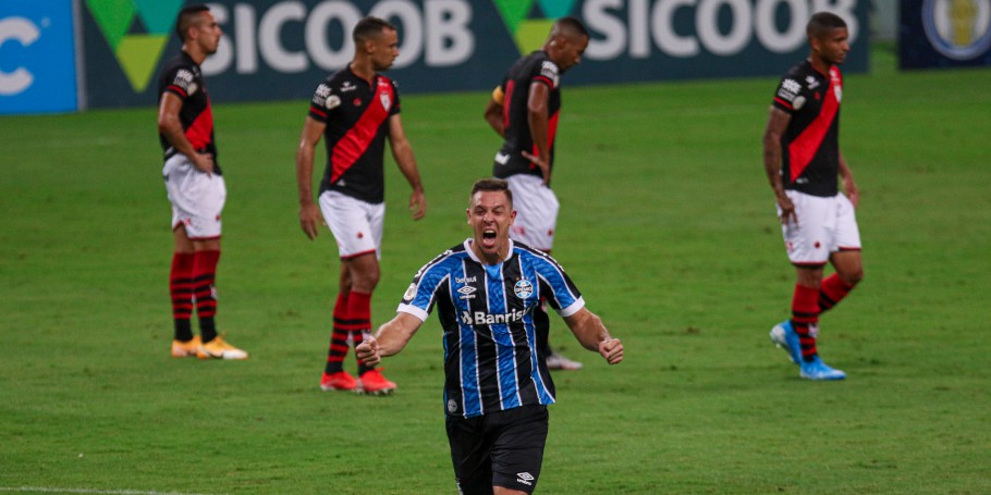 Times gaúchos vencem no Brasileirão e brigam por vagas na Copa Libertadores do próximo ano