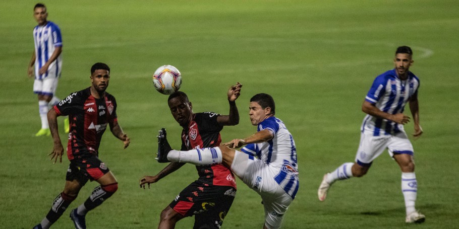 Com vitórias do CSA e Ponte Preta, Sampaio cai para sétima posição e Cruzeiro dificulta retorno à Série A