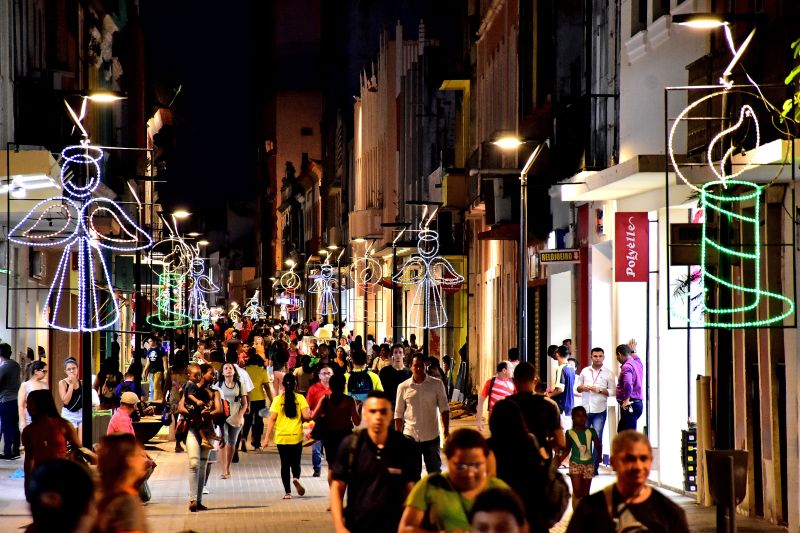 CDL e Associação Comercial lançam campanha para estimular vendas no Natal em São Luís