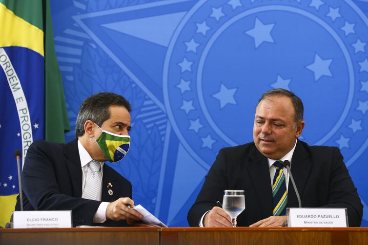 Vacinação contra covid-19 pode começar em fevereiro, diz Eduardo Pazuello
