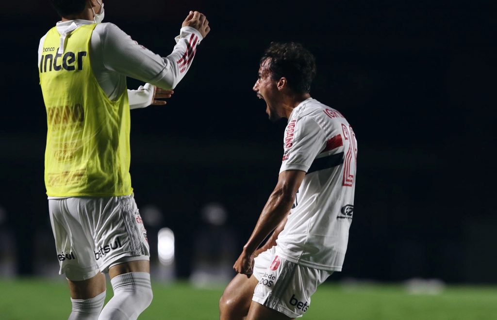 Pelo Campeonato Paulista, São Paulo e Palmeiras vencem e Santos é derrotado