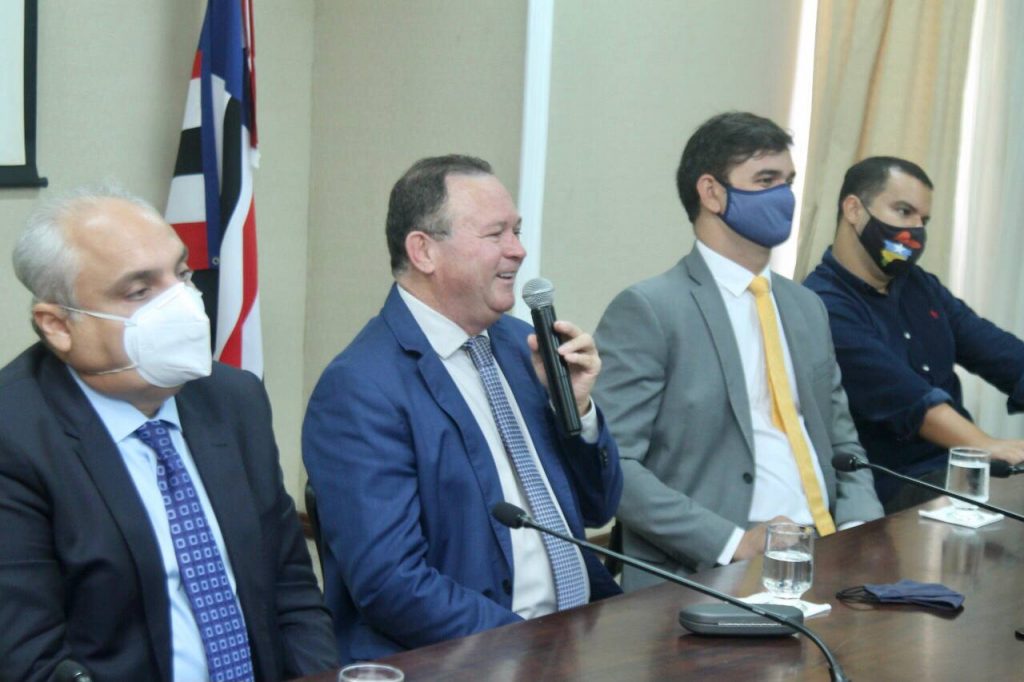 Carlos Brandão diz que interinidade será marcada pela parceria com as prefeituras