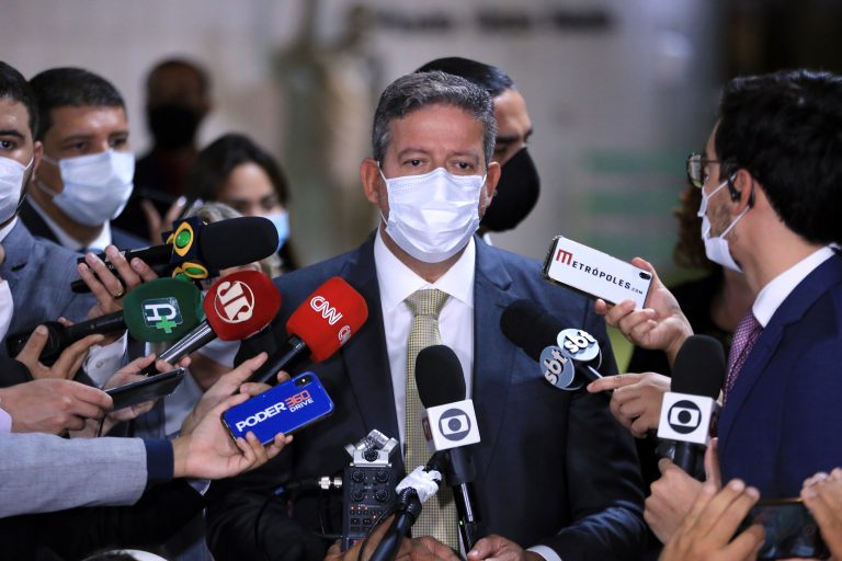 Para Arthur Lira, decisão da Câmara sobre Silveira fortalece harmonia entre os Poderes