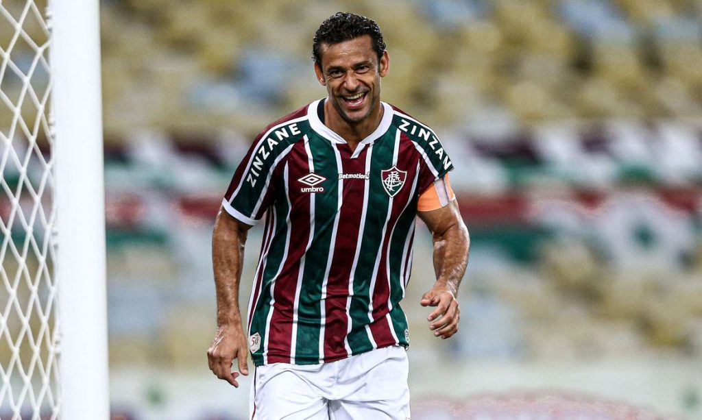 Com gol de número 400 de Fred, Fluminense bate Nova Iguaçu e se mantém no G4 do Carioca