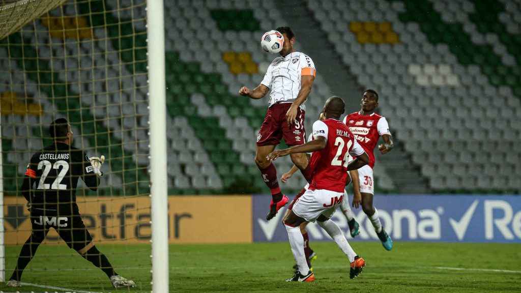 Em noite inspirada de Fred, Fluminense derrota Santa Fé da Colômbia, pela Libertadores