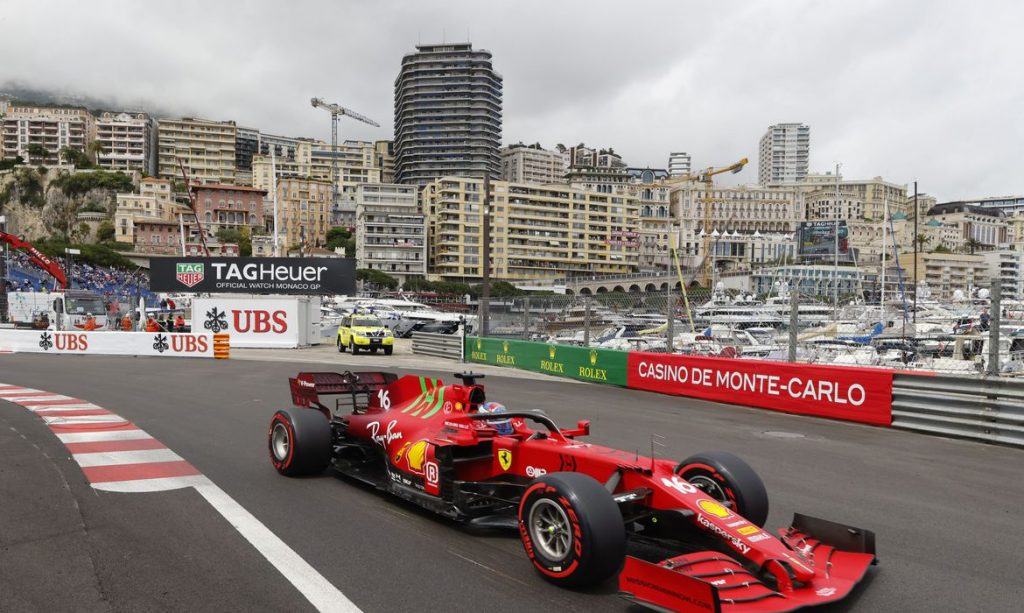 Leclerc bate, mas conquista pole position para o Grande Prêmio deMônaco deste domingo
