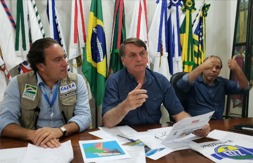 Bolsonaro diz que esquerdista tem medo de tomar Ivermectina porque “mata verme”
