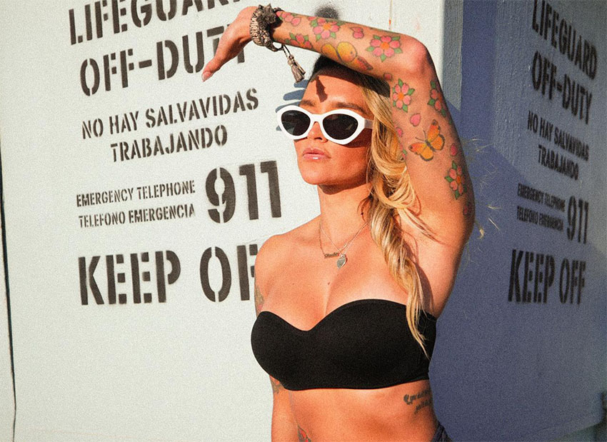 Influenciadora digital dispara a Lays Peace: “Para de ser burra, eu não sou prostituta ganho 5x mais que você”