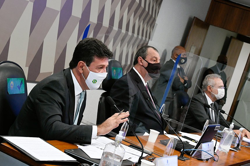 Em depoimento no Senado, Mandetta diz que Bolsonaro deu ‘informação dúbia’ sobre covid-19