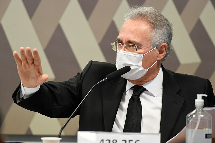 Renan Calheiros reage a Flávio Bolsonaro e diz que CPI não vai se intimidar e critica “pregadores do ódio”