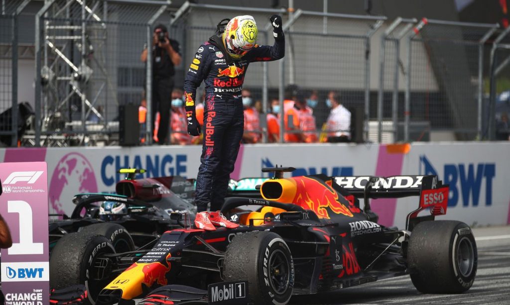 Max Verstappen dá grande passo com vitória no Grande Prêmio de Fórmula 1 da Áustria