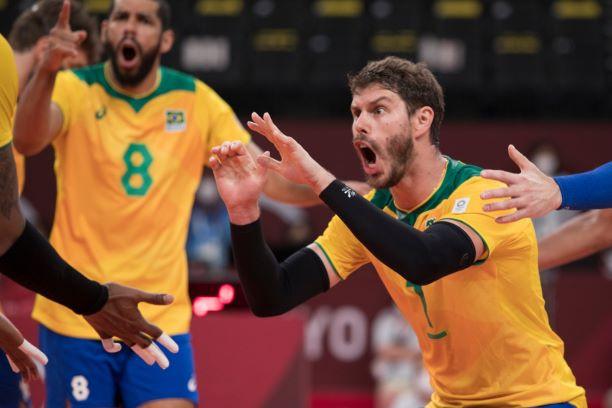 Com a força do grupo, seleção masculina consegue virada emocionante em Tóquio