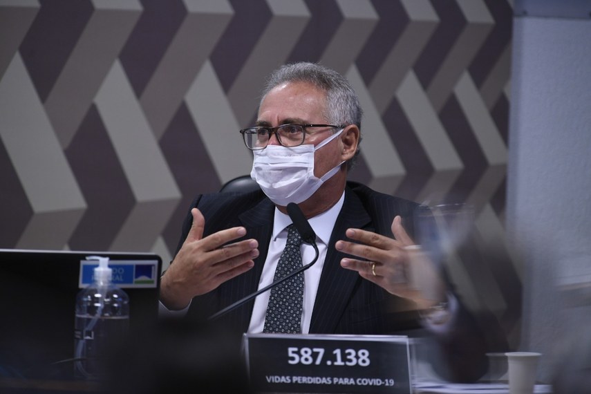 Na oitiva com Marcos Tolentino, Renan diz que CPI acelerou vacinação no Brasil contra Covid-19