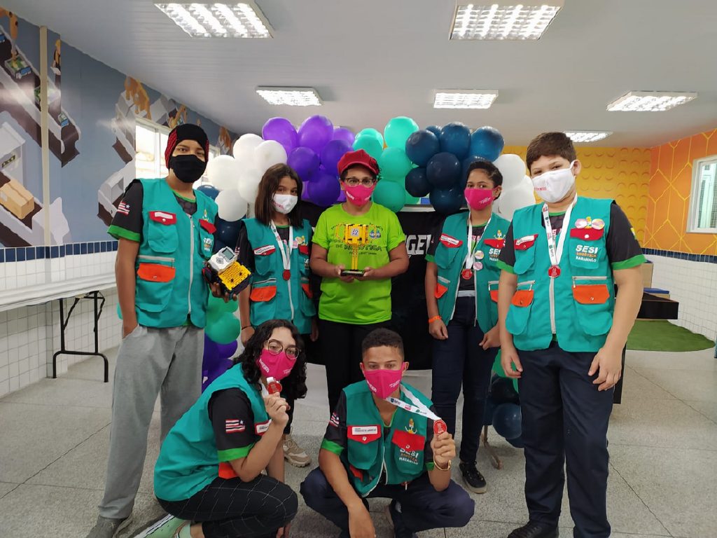 Sesi lança nova temporada dos torneios de robótica FLL e FTC focam no setor de transporte e logística
