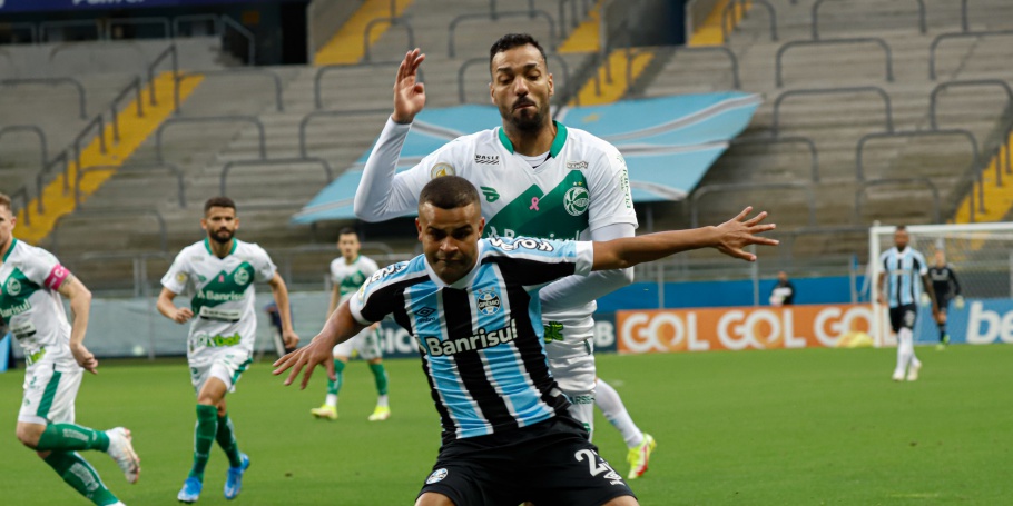 Grêmio vence Juventude e volta a sonhar com sua permanência na Série A do Brasileirão