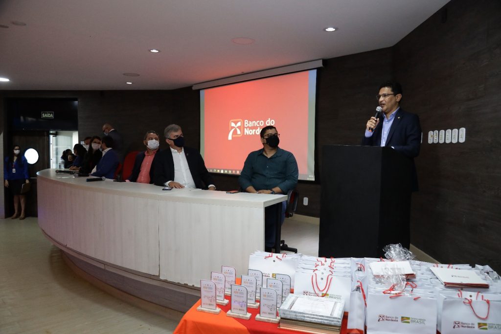 Microempreendedores e produtores rurais recebem prêmios do BNB por suas histórias de transformação
