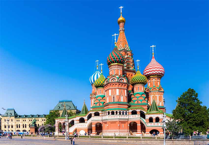 Ministério das Relações Exteriores da Rússia diz que Moscou estuda iniciativa de paz proposta pelo Brasil